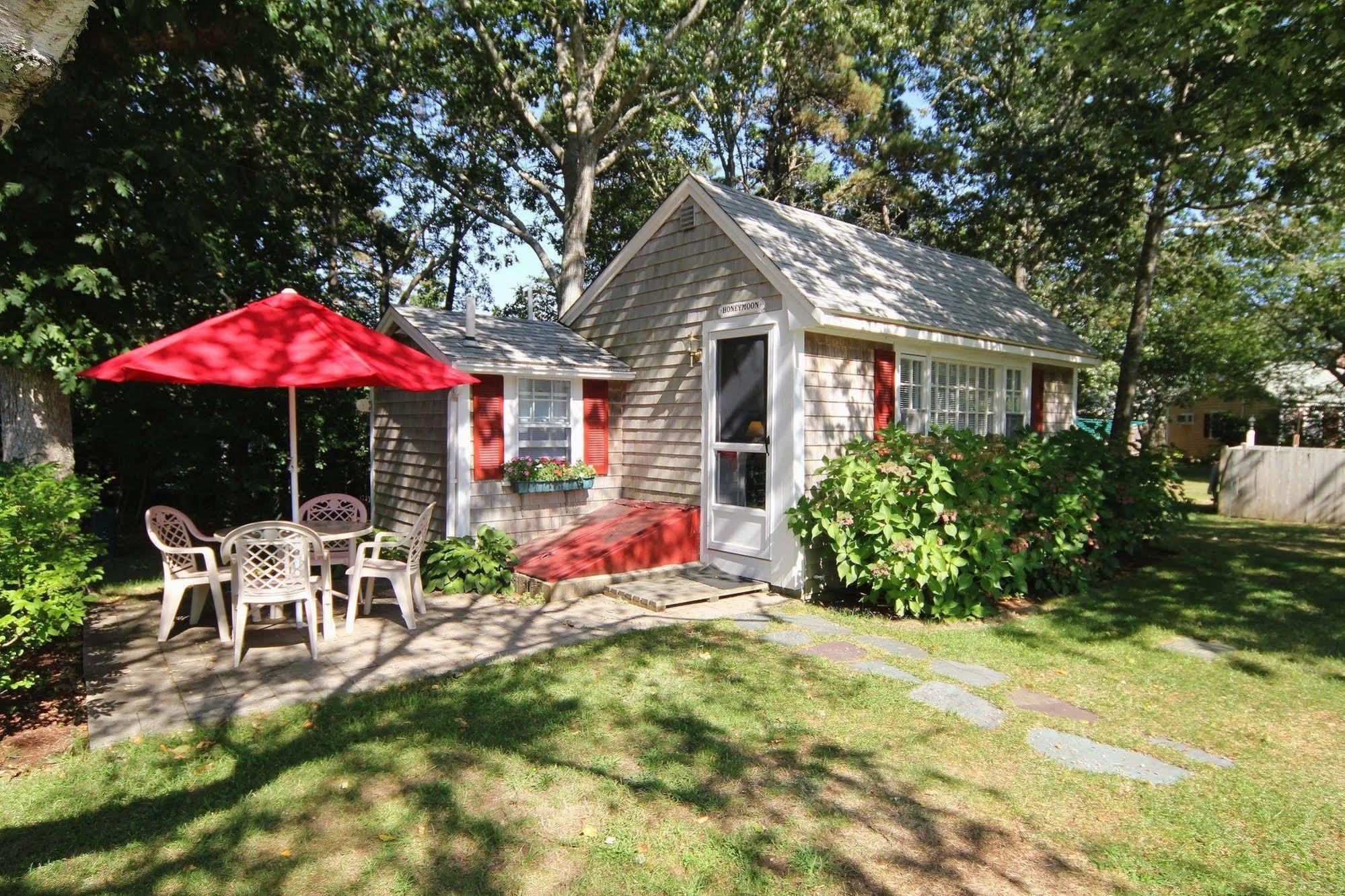 The Tern Inn Bed & Breakfast And Cottages West Harwich Bagian luar foto