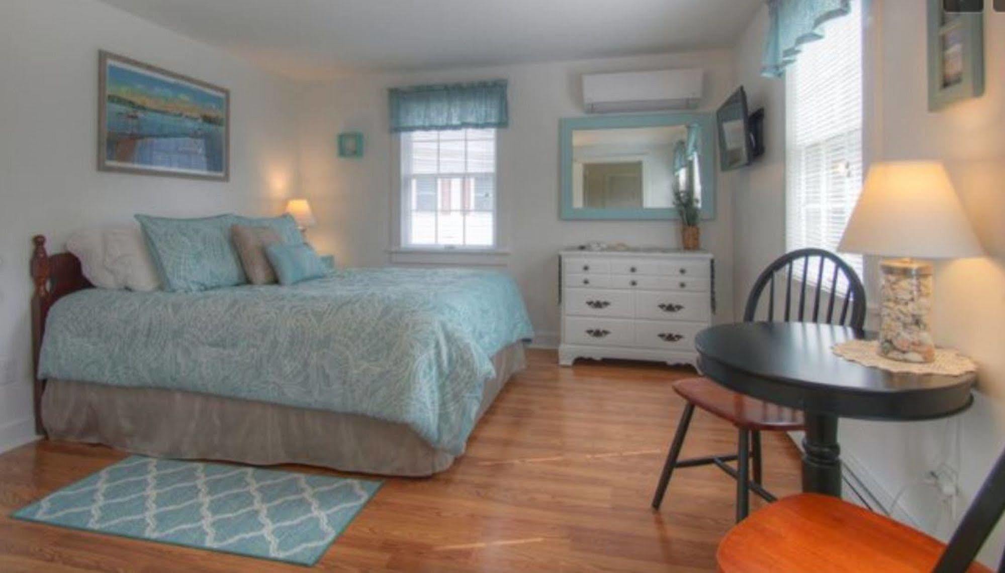 The Tern Inn Bed & Breakfast And Cottages West Harwich Bagian luar foto